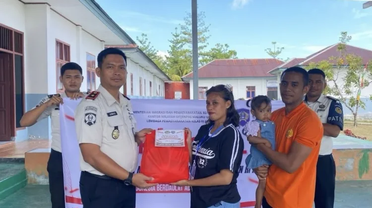 Lapas Labuha Isi HUT ke-81 RI dengan Aksi Berbagi