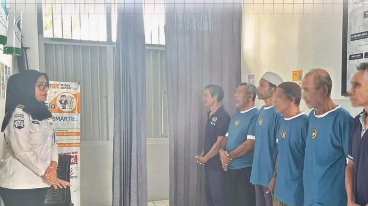 RABERSIA Rutan Soasiu Fokus Layani Kesehatan Warga Binaan Lansia