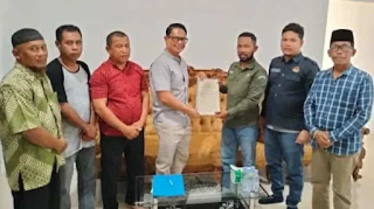 Kantor Pertanahan Serahkan Sertifikat Tanah ke Pemda Taliabu