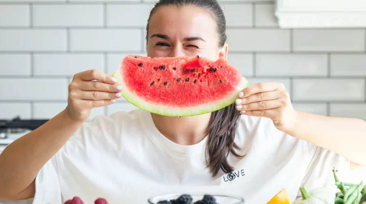 Kapan Waktu Terbaik Mengonsumsi Buah? Simak Penjelasannya
