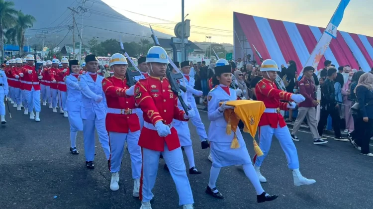 Upacara Penurunan Bendera HUT ke-81 RI di Ternate Berlangsung Khidmat dan Lancar
