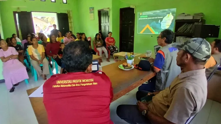 Perempuan di Desa Tiley Morotai Diperkuat Hadapi Bencana Gempa