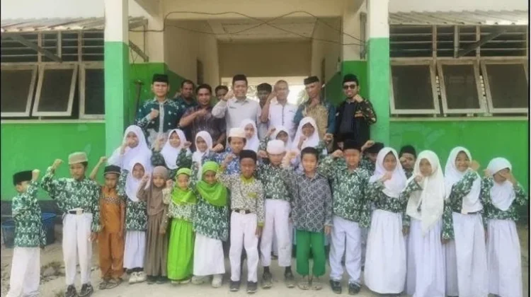 Kakan Kemenag Halbar Perkuat Silaturahmi dengan Pesantren Annajah