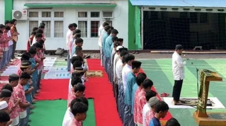 MAN 1 Tidore Gelar Salat Istisqa Mohon Hujan Turun