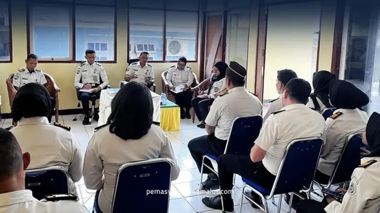 Kabid PK Perkuat Disiplin dan Kinerja Bapas Ternate