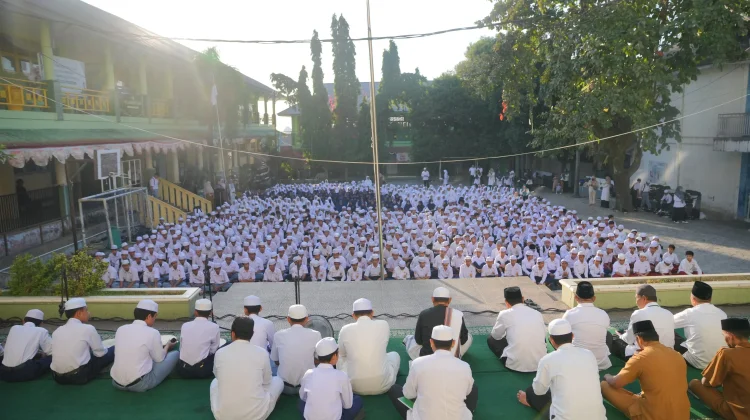 Kanwil Kemenag Maluku Utara Dorong Kemerdekaan Akhlak dalam Peringatan Maulid