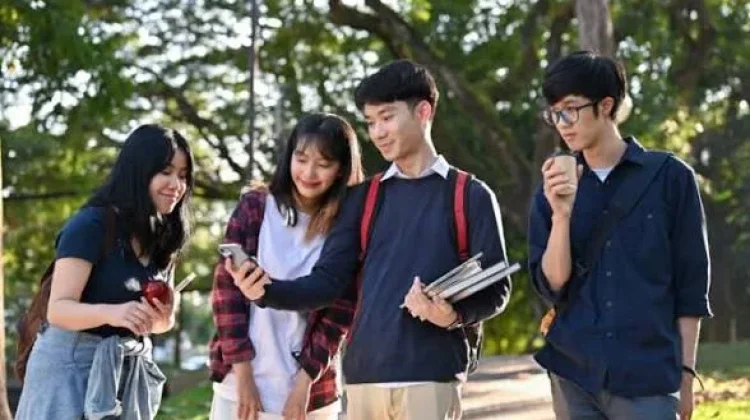 27,28 Persen Penduduk Maluku Utara Adalah Gen Z
