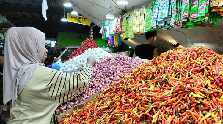 Harga Komoditas Cabai Terus Meroket di Pasar Tradisional Ternate
