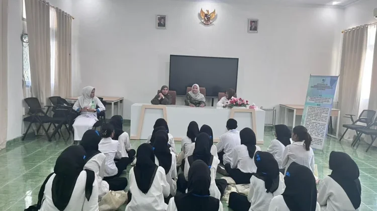 Prodi S-1 Gizi ISDIK Kie Raha Gelar Kegiatan Pengenalan Lingkungan Akademik