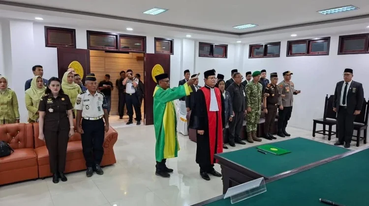 Kemenag Halut Hadir dalam Pelantikan Ketua PN Tobelo