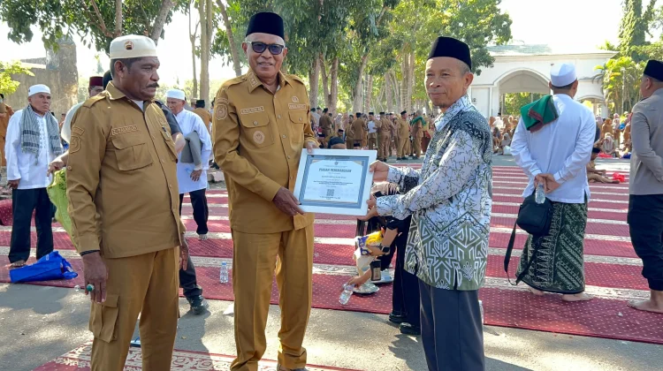 Pemkab Sula Terima Piagam Penghargaan dari Kementerian Haji dan Umroh
