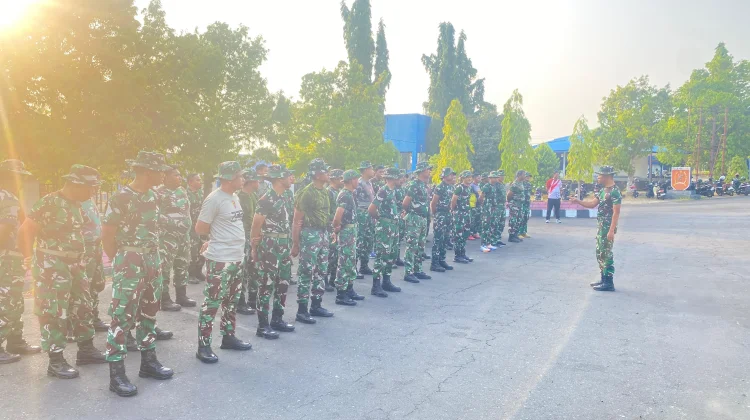 Danrem Terjunkan Personel Bersihkan Kawasan Bandara Baabullah