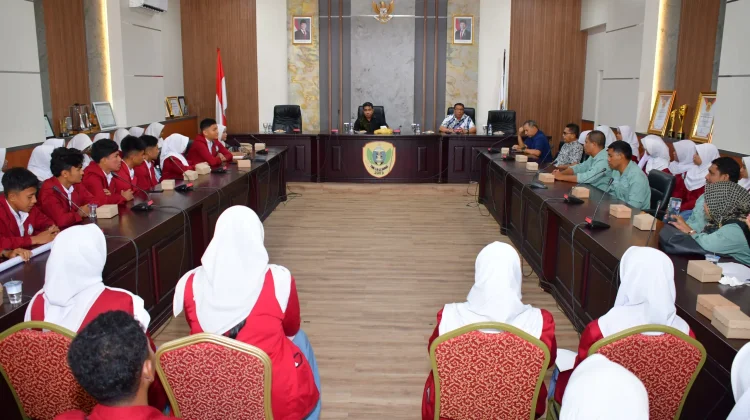 Wawali Tidore Bagikan Tiga Kunci Sukses kepada Siswa SMAN 1