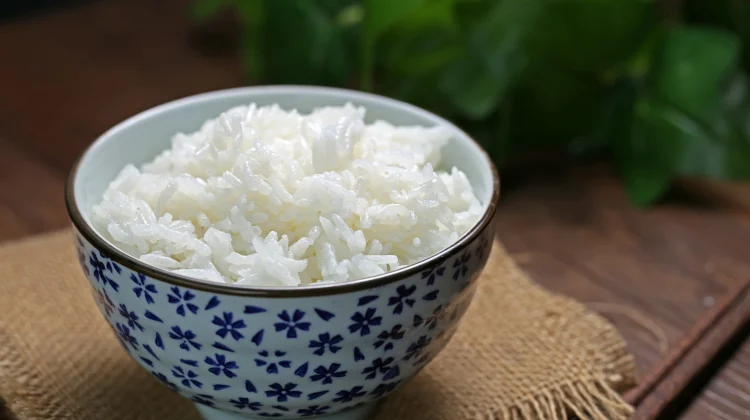 Benarkah Nasi Dingin Lebih Baik untuk Penderita Diabetes?