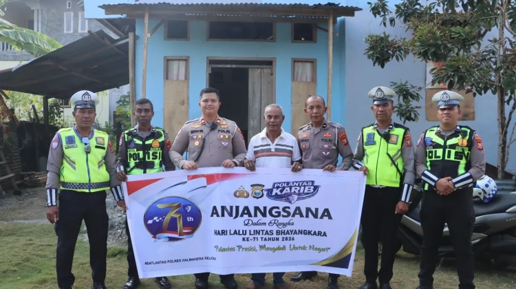 Satlantas Halmahera Selatan Anjangsana ke Purnawirawan Polri