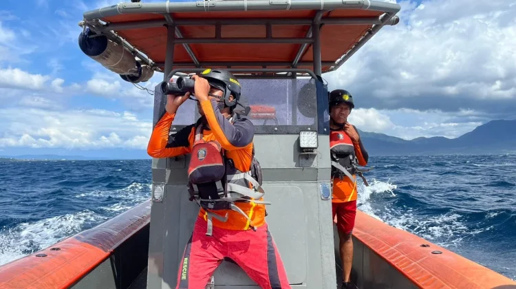 Hari Ketiga, Tim SAR Perluas Pencarian Korban Longboat di Ternate