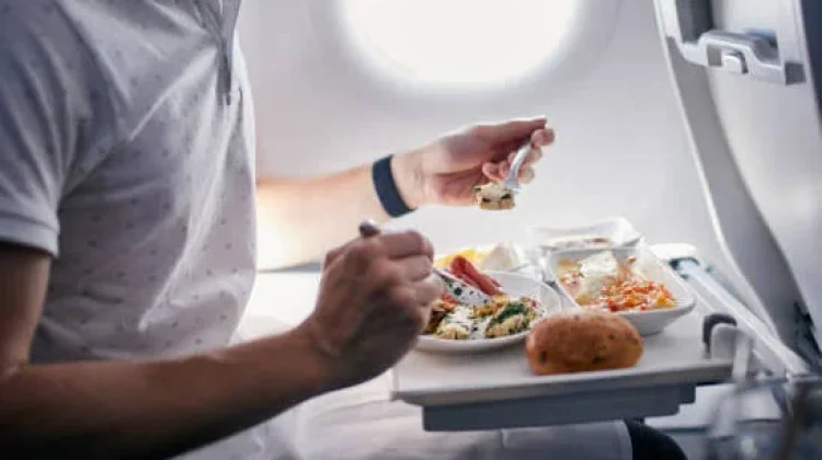 Garuda Indonesia Masuk 10 Besar Maskapai dengan Makanan Pesawat Terenak di Dunia