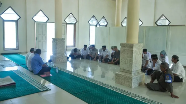 Distaru Halteng Mulai Tausiah Rutin untuk Perkuat Pembinaan Aparatur