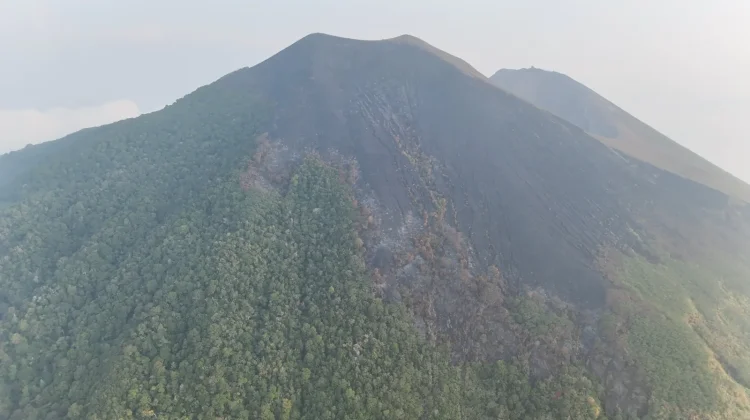 Pemkab Halbar Perkuat Penanganan Kebakaran Gunung Gamkonora