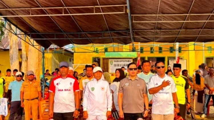 Ketua KONI Sula Buka Kompetisi Sepak Bola U-12 Zona Satu
