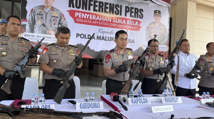 Polda Malut Galang Puluhan Senjata Beserta Ratusan Amunisi di Tiga Kabupaten