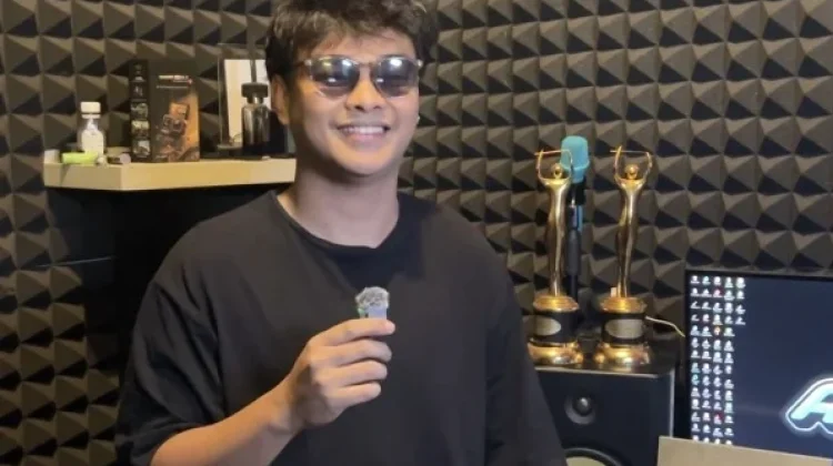Lagu Dola Bawa Angga Dermawan ke AMI Awards, Kini Dukung Hak Cipta Gratis