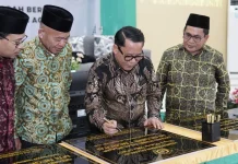 Sekjen Kemenag RI Resmikan Gedung RKB SBSN di Malut