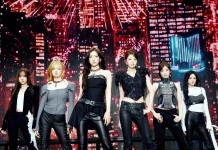 Comeback Full Album Kedua 'REVIVE+', IVE Rilis "BLACKHOLE"