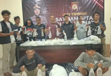 Ratusan Kantong Miras Diamankan Polres Ternate saat Ramadan