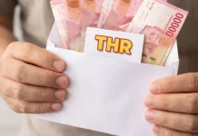 Strategi Cerdas Mengatur THR agar Tidak Cepat Habis