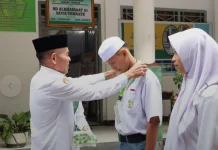 Siswa MA Alkhairaat Kalumpang Ternate Ikuti Ujian Akhir