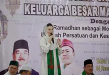 Gubernur Sherly dan Hangatnya Bukber Keluarga Maluku-Maluku Utara