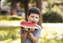 Manfaat Mengkonsumsi Semangka untuk Anak