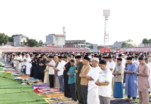 Ribuan Jemaah Padati Stadion Gelora Kie Raha untuk Salat Idulfitri 1447 H