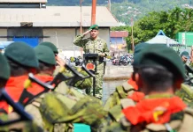 Danrem Pimpin Upacara Penerimaan Satgas Mobile RI–PNG Yonif 732/Banau