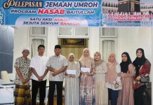Yayasan Nasab Lepas Dua Warga Ternate Umrah Gratis