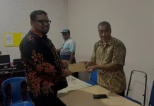 BPJS Ketenagakerjaan Ternate Serahkan Bantuan Korban Gempa Batang Dua