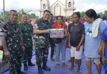 Pasca Konflik Patani Barat, Pangdam Pattimura Salurkan Bantuan Kepada Masyarakat