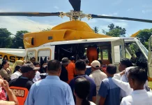 Helikopter NHM Terbangkan Pasien Rujukan Halut ke Manado
