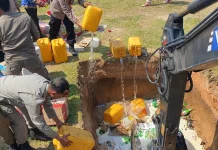 HUT Taliabu, Polres Musnahkan Ribuan Botol Miras