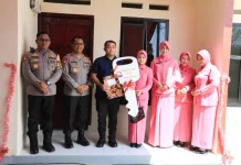 Kapolda Maluku Utara Resmikan 12 Rumah Dinas Personel