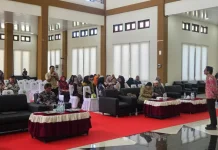 OJK Edukasi ASN Haltim Bijak Kelola Keuangan dan Waspada Ilegal