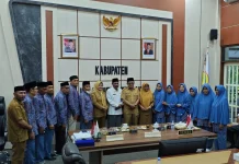 Wakili Bupati, 12 JCH Halmahera Tengah Dilepas Sekda