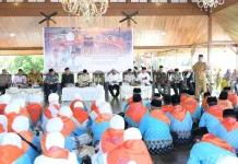 Wali Kota Ternate Lepas 568 Calon Jamaah Haji