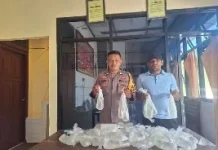 Polsek Bacan Timur Sita 53 Kantong Miras Ilegal
