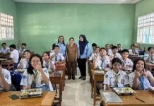 Perdana, SPPG Polres Halut Salurkan Makanan Bergizi Pelajar