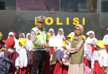 Polres Sula Edukasi Dunia Kepolisian kepada Siswa SD di Sanana