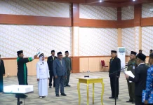 Sekda Morotai Lantik Pejabat Administrator, Tekankan Integritas Kinerja
