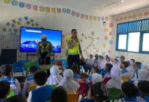 Polres Halsel Edukasi Tertib Lalu Lintas Melalui Polisi Sahabat Anak