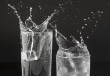 Benarkah Minum Air Es Membuat Badan Gemuk? Simak Penjelasannya
